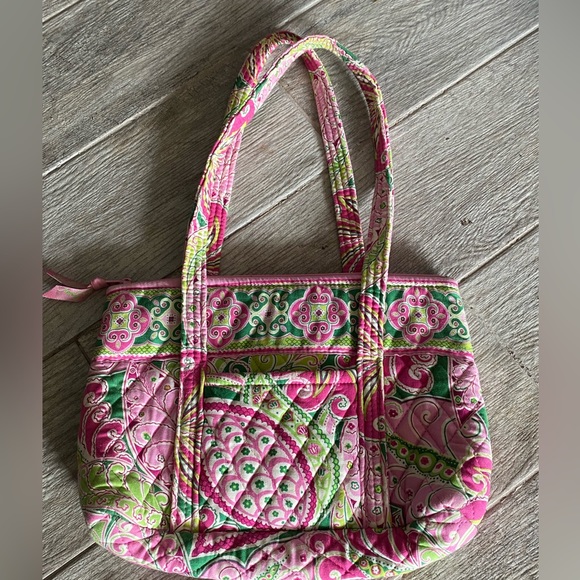 Vera Bradley Bundle (C182) - Picture 2 of 16